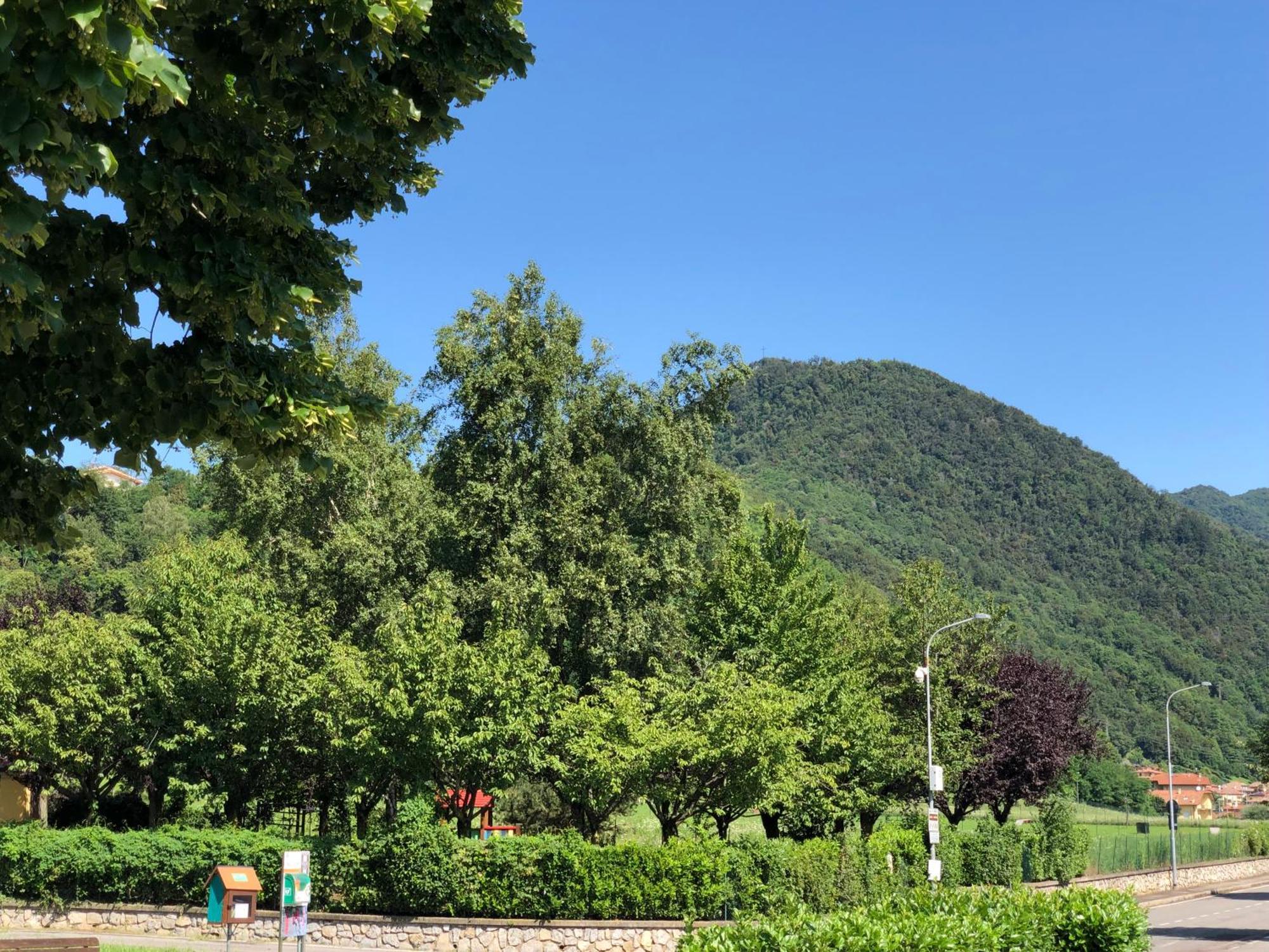 Aldeia Bianca Village Almenno San Salvatore Bagian luar foto
